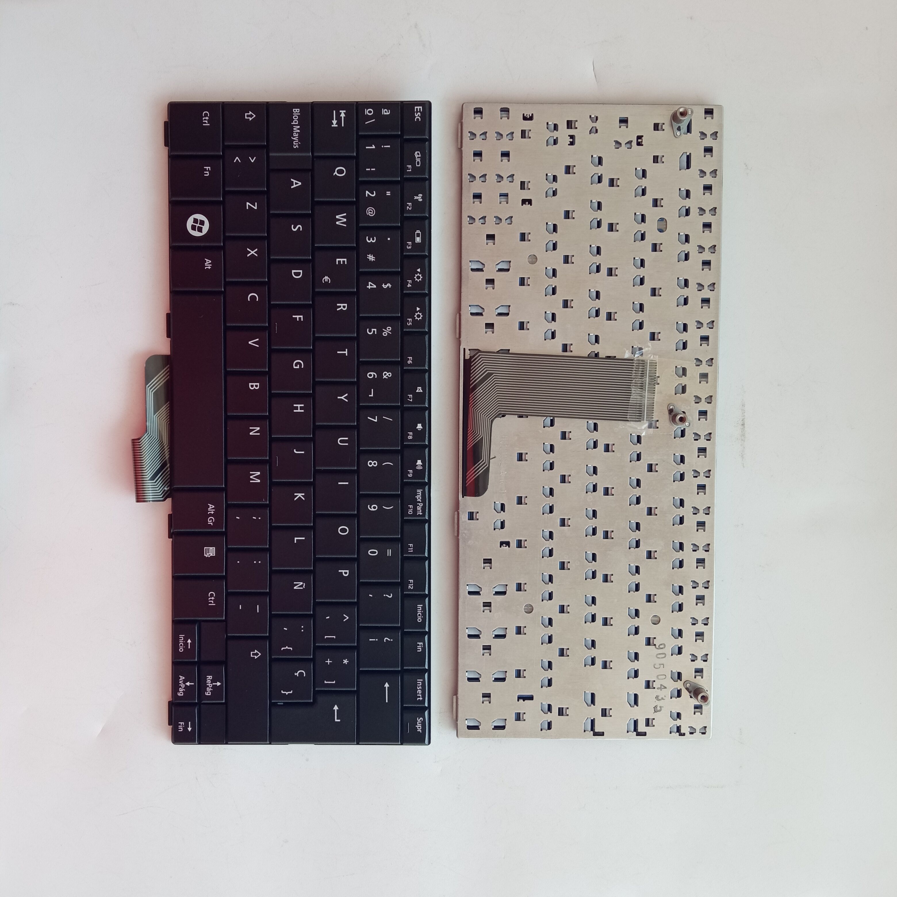Picture of Laptop Spanish keyboard forNew Replacement Laptop Keyboard For DELL MINI10 BLACK Sp Layout
